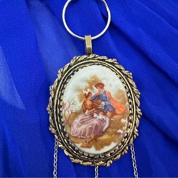 OOAK Assemblage Art Cameo Pendant Victorian Lovers Necklace Repurposed Vintage - Picture 3 of 11